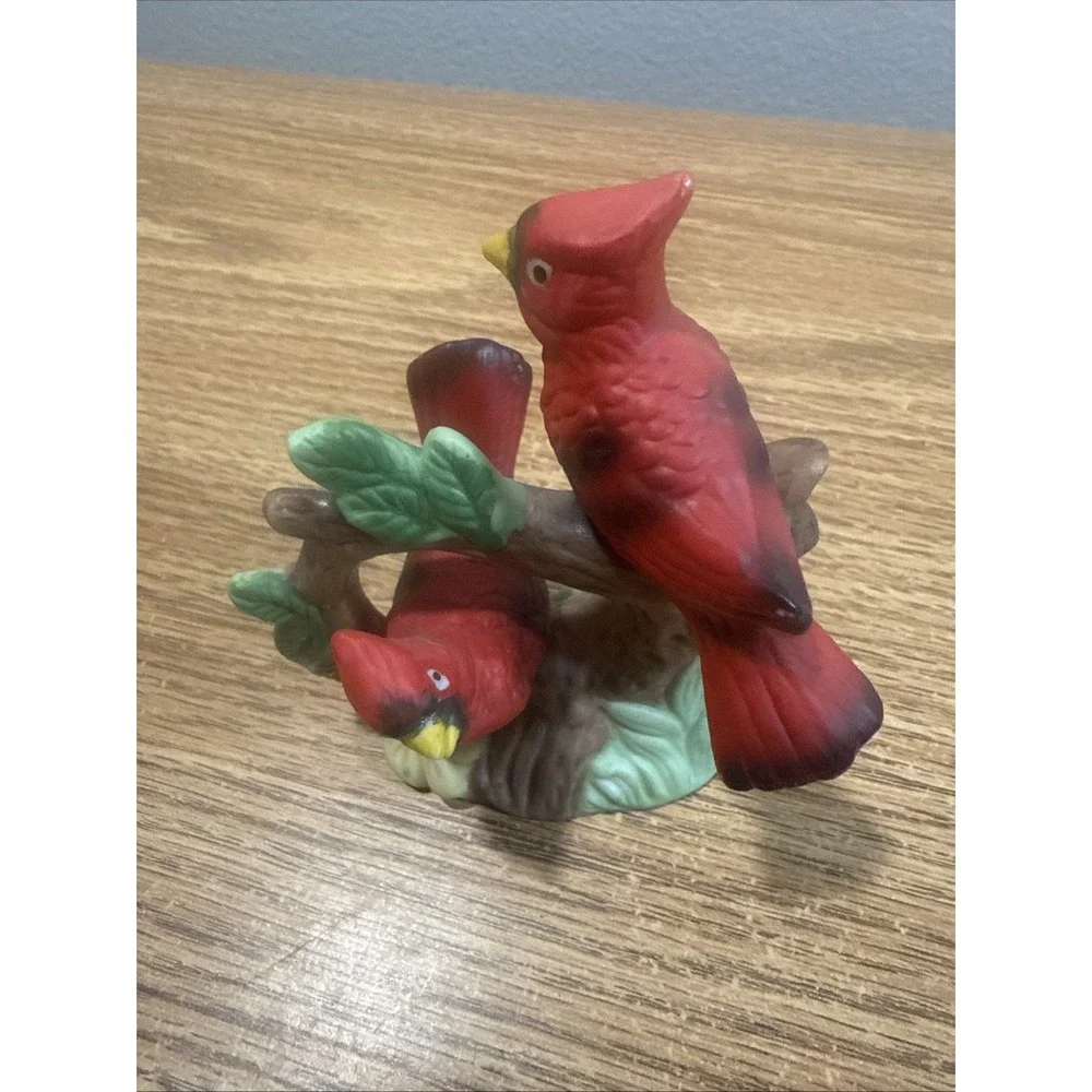 Cardinals Bird Figurines‎ Made In Taiwan
